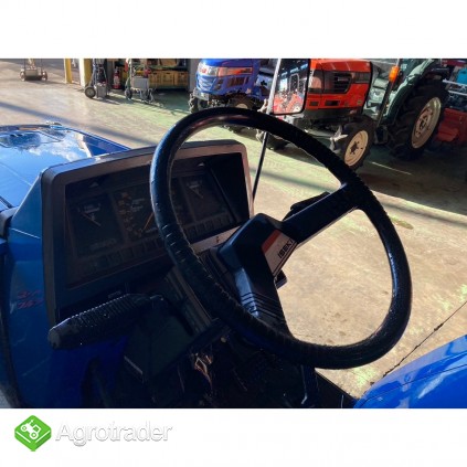 Traktor Iseki TA262F - 4x4 – 26 KM - zdjęcie 4